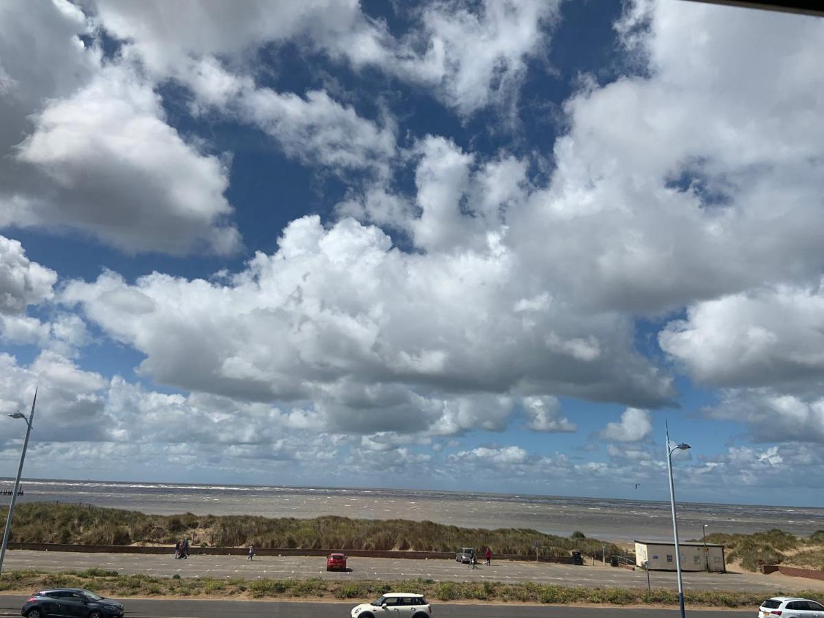 Beach View - Amazing Sea Views ลิธึม เซนต์ แอนน์ส ภายนอก รูปภาพ